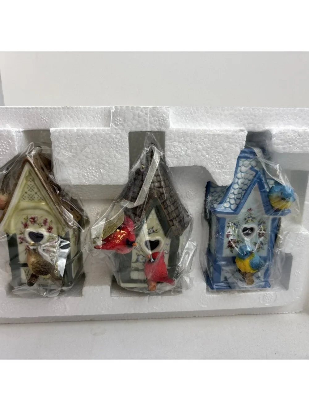 1999 Bradford Editions Home Is Where The Heart Is Set 3 Birdhouse Ornaments